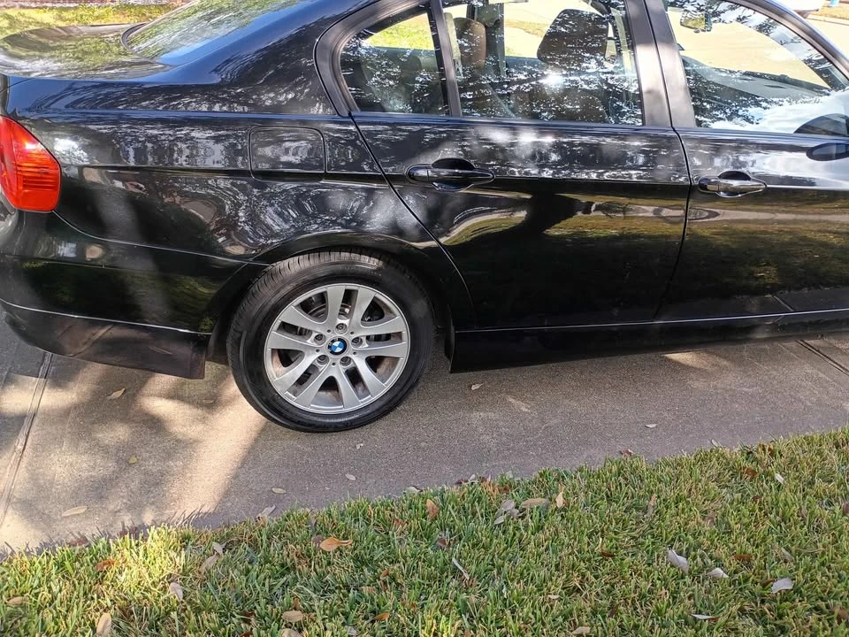 2008 BMW E90 3 Series Sedan - Image 13 of 20