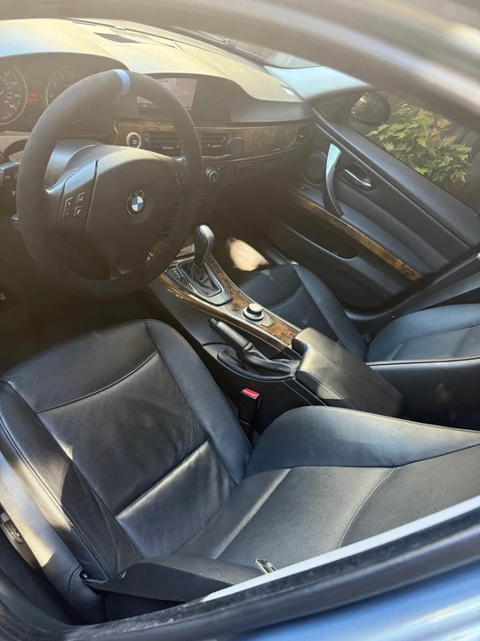 2008 BMW E90 3 Series Sedan - Image 4 of 5