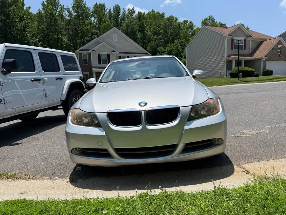 2008 BMW E90 3 Series Sedan - Image 2 of 7