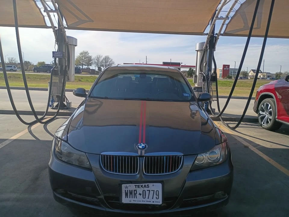 2008 BMW E90 3 Series Sedan - Image 6 of 10
