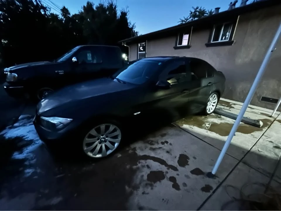 2008 BMW E90 3 Series Sedan - Image 5 of 6