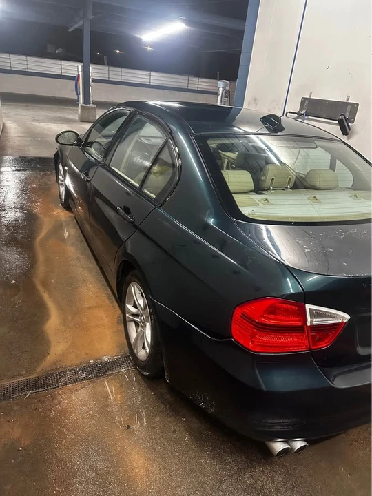 2008 BMW E90 3 Series Sedan - Image 4 of 6