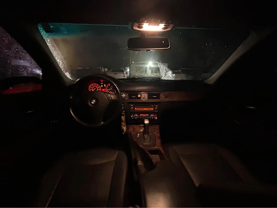 2008 BMW E90 3 Series Sedan - Image 3 of 6