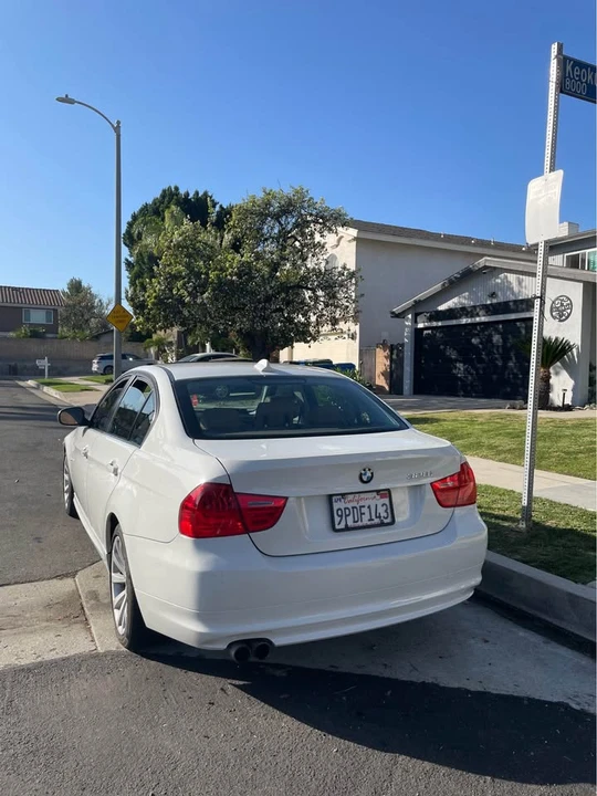 2008 BMW E90 3 Series Sedan - Image 3 of 9