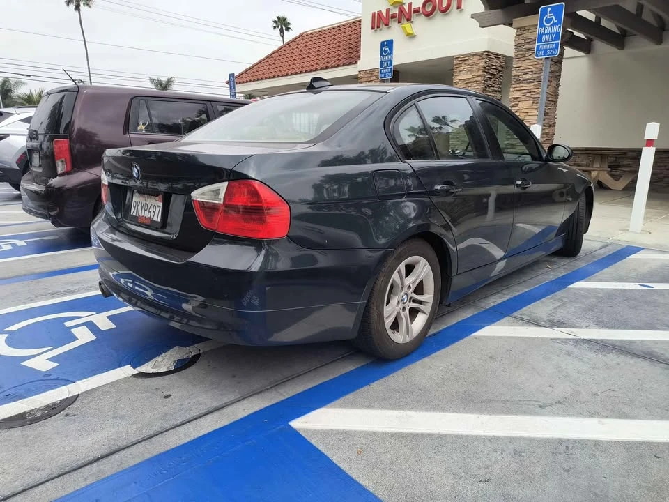 2008 BMW E90 3 Series Sedan - Image 2 of 8