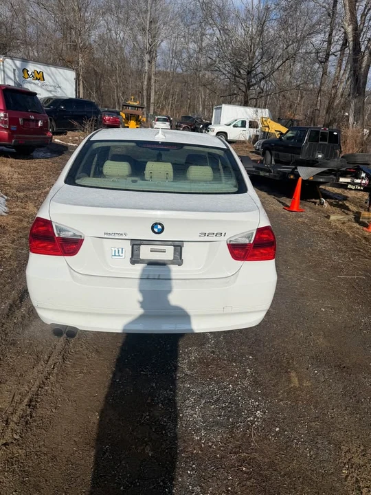 2008 BMW E90 3 Series Sedan - Image 4 of 10