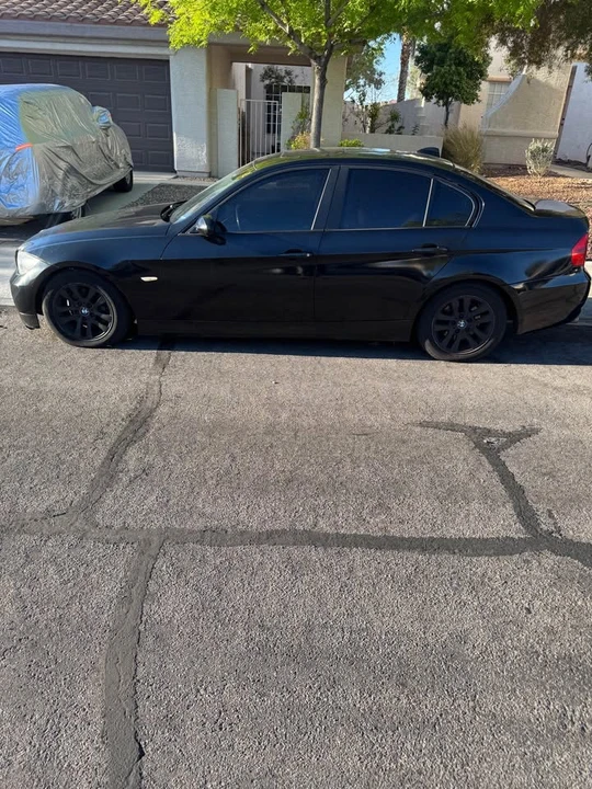 2008 BMW E90 3 Series Sedan - Image 2 of 6