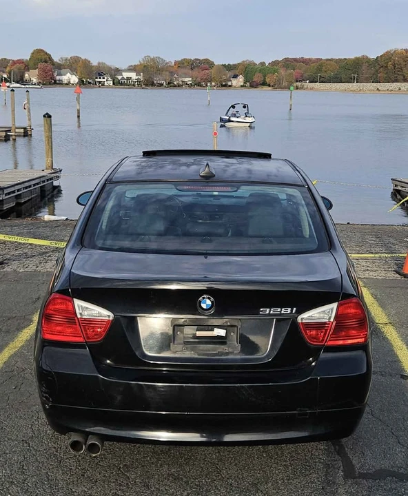 2008 BMW E90 3 Series Sedan - Image 5 of 16