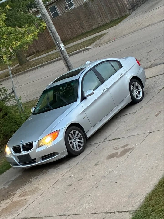 2008 BMW E90 3 Series Sedan - Image 4 of 5