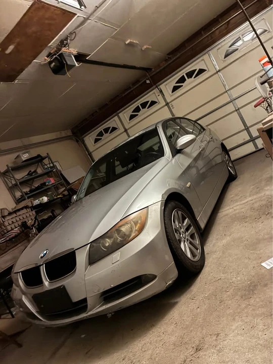 2008 BMW E90 3 Series Sedan - Image 5 of 5