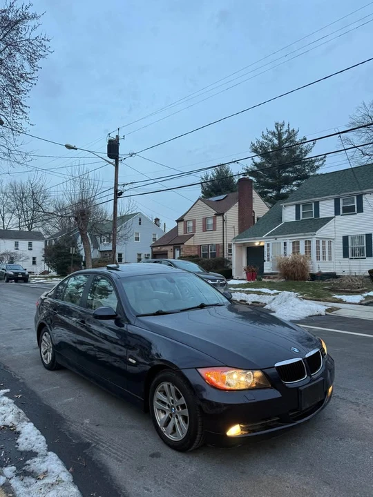 2008 BMW E90 3 Series Sedan - Image 3 of 16