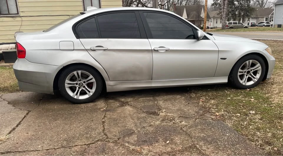 2008 BMW E90 3 Series Sedan - Image 4 of 5