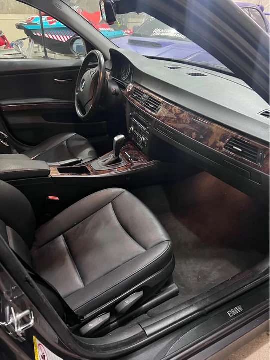 2008 BMW E90 3 Series Sedan - Image 6 of 9