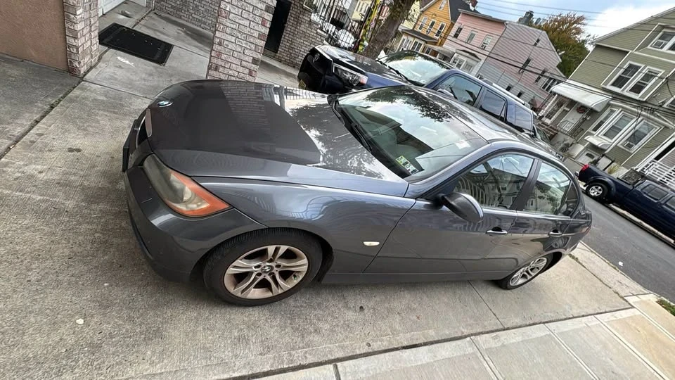 2008 BMW E90 3 Series Sedan - Image 3 of 8