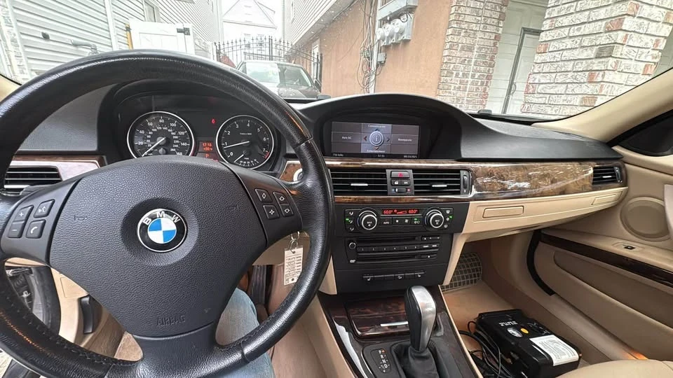 2008 BMW E90 3 Series Sedan - Image 4 of 8