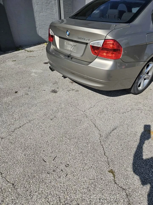 2008 BMW E90 3 Series Sedan - Image 5 of 8