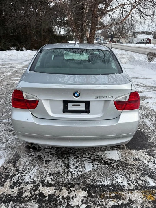 2008 BMW E90 3 Series Sedan - Image 4 of 10