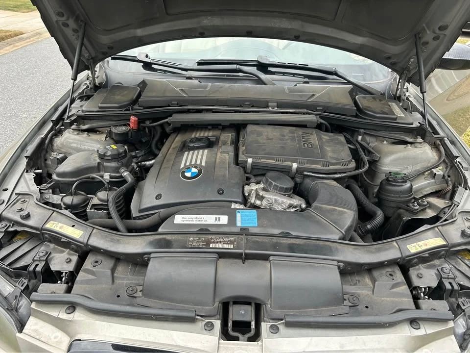 2008 BMW E93 335i Convertible - Image 6 of 10