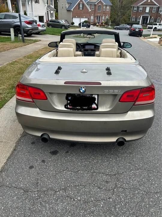2008 BMW E93 335i Convertible - Image 3 of 10