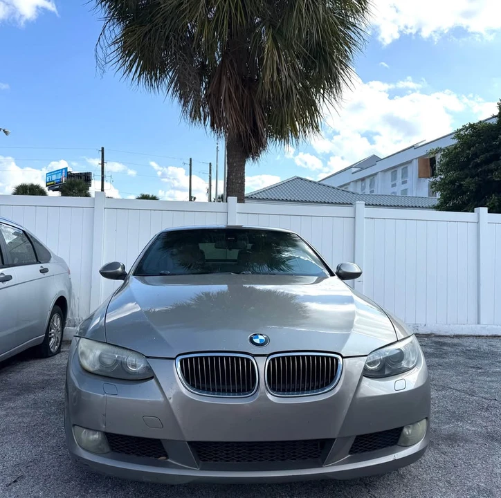 2008 BMW E93 335i Convertible - Image 2 of 11