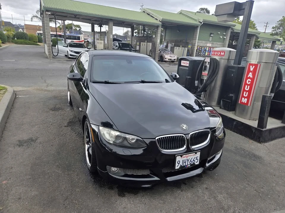 2008 BMW E93 335i Convertible - Image 9 of 9