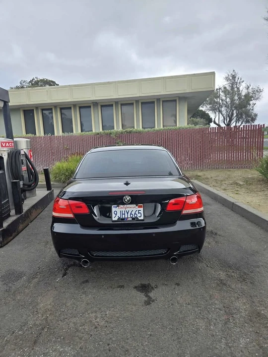 2008 BMW E93 335i Convertible - Image 4 of 9