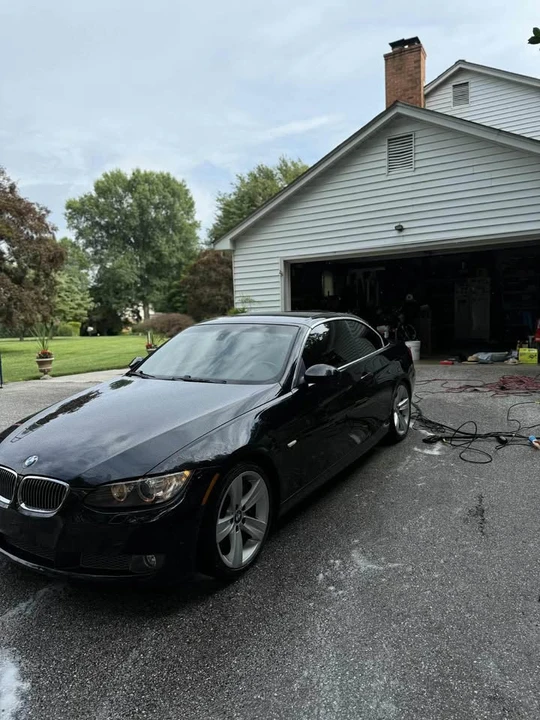 2008 BMW E93 335i Convertible - Image 2 of 5