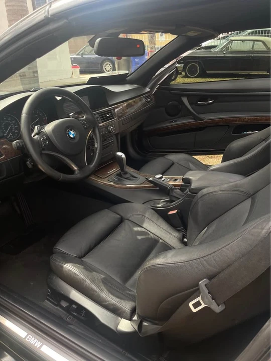 2008 BMW E93 335i Convertible - Image 6 of 9