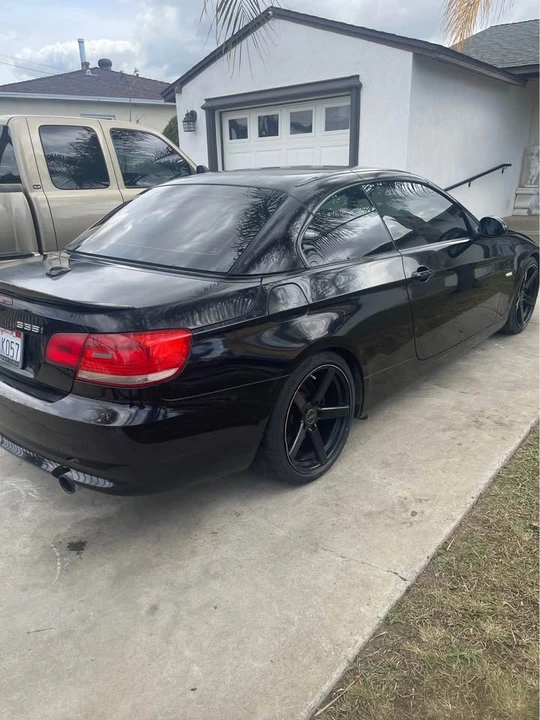 2008 BMW E93 335i Convertible - Image 9 of 9