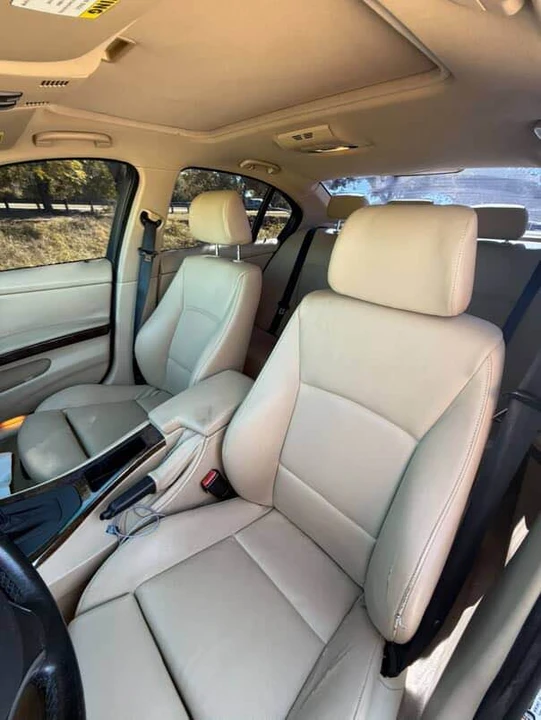 2008 BMW E90 335i Sedan - Image 9 of 14