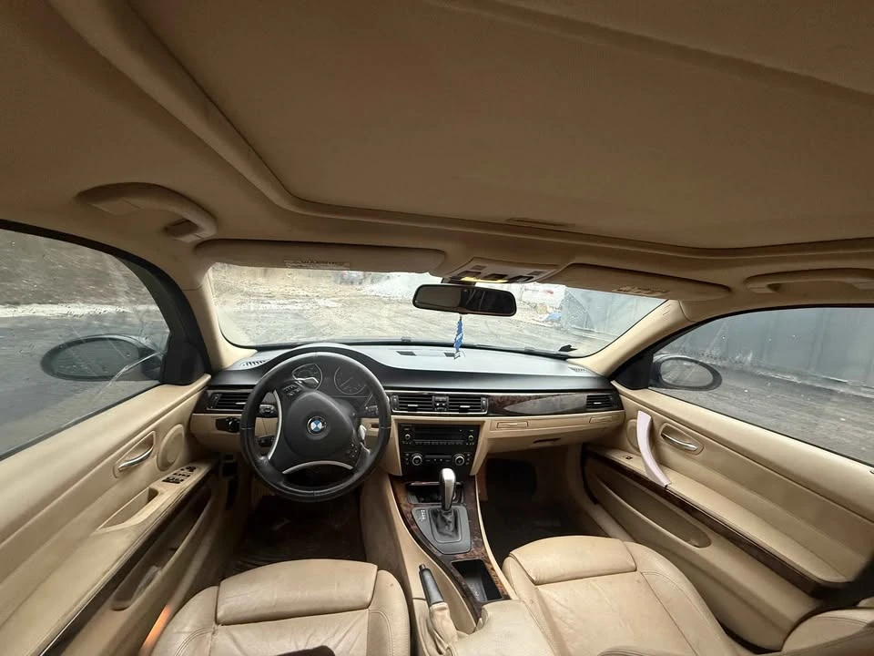 2008 BMW E90 335i Sedan - Image 7 of 11