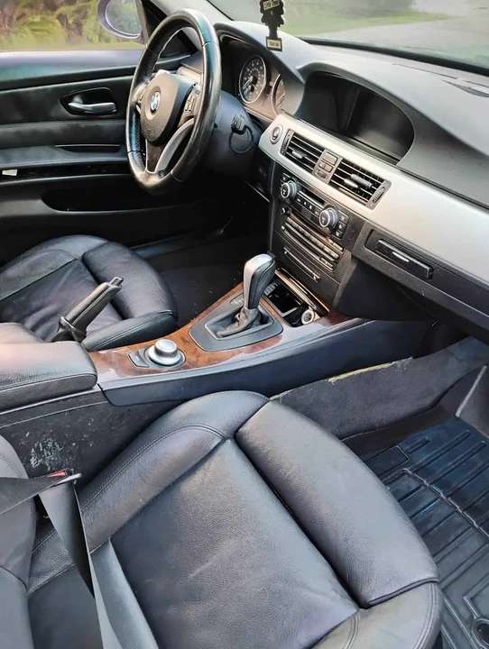 2008 BMW E90 335i Sedan - Image 12 of 20