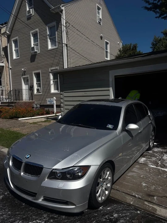 2008 BMW E90 335i Sedan - Image 2 of 6