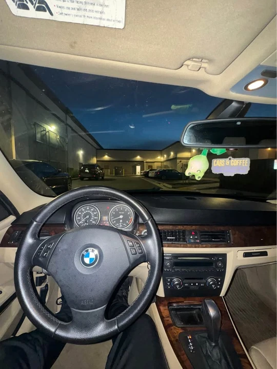 2008 BMW E90 335i Sedan - Image 8 of 11