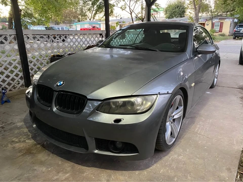 2008 BMW E93 335i Convertible - Image 4 of 5