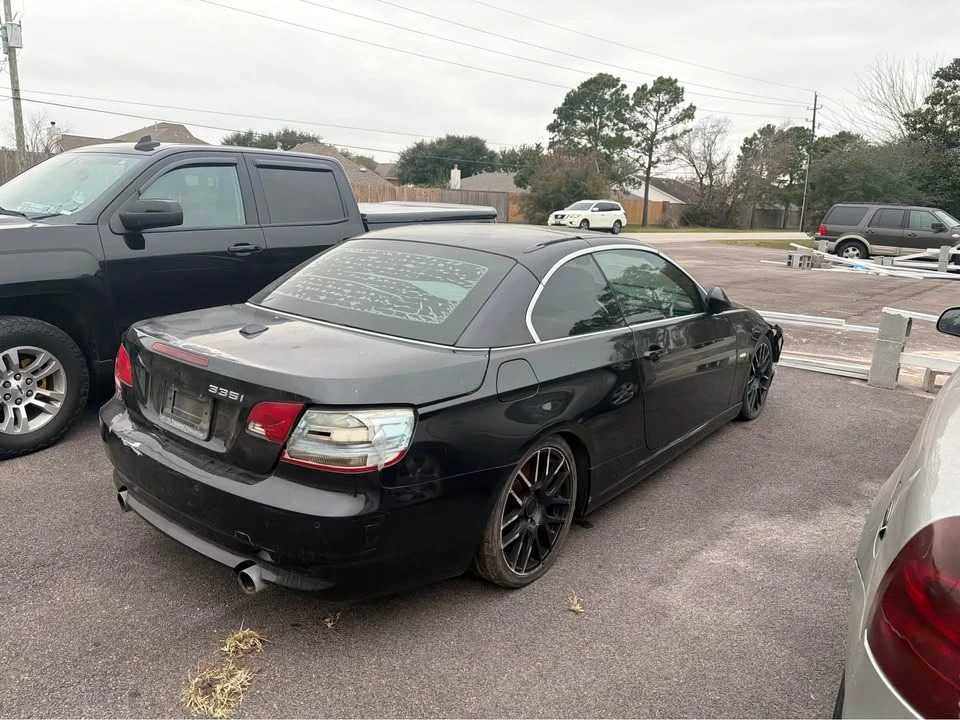 2008 BMW E93 335i Convertible - Image 3 of 5