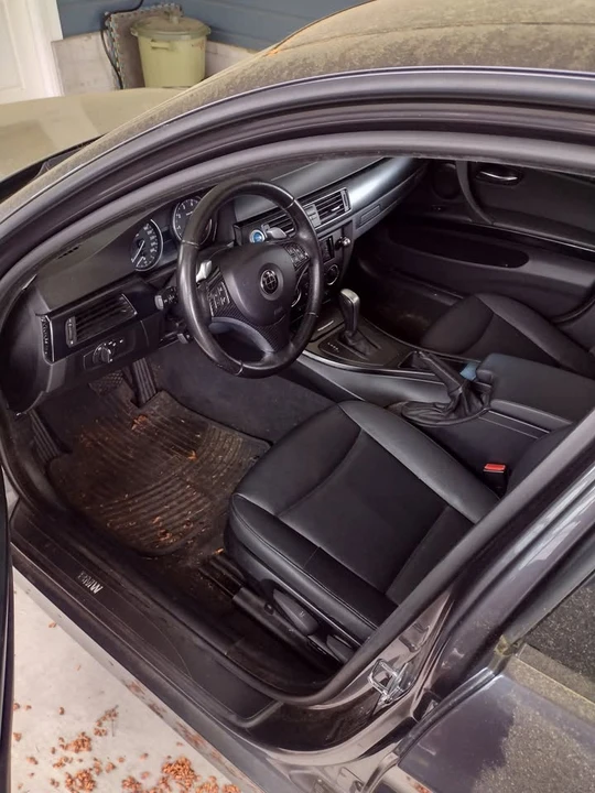 2008 BMW E90 3 Series Sedan - Image 5 of 6