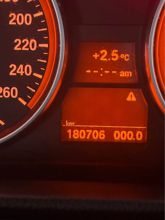 2008 BMW E90 3 Series Sedan - Image 3 of 3