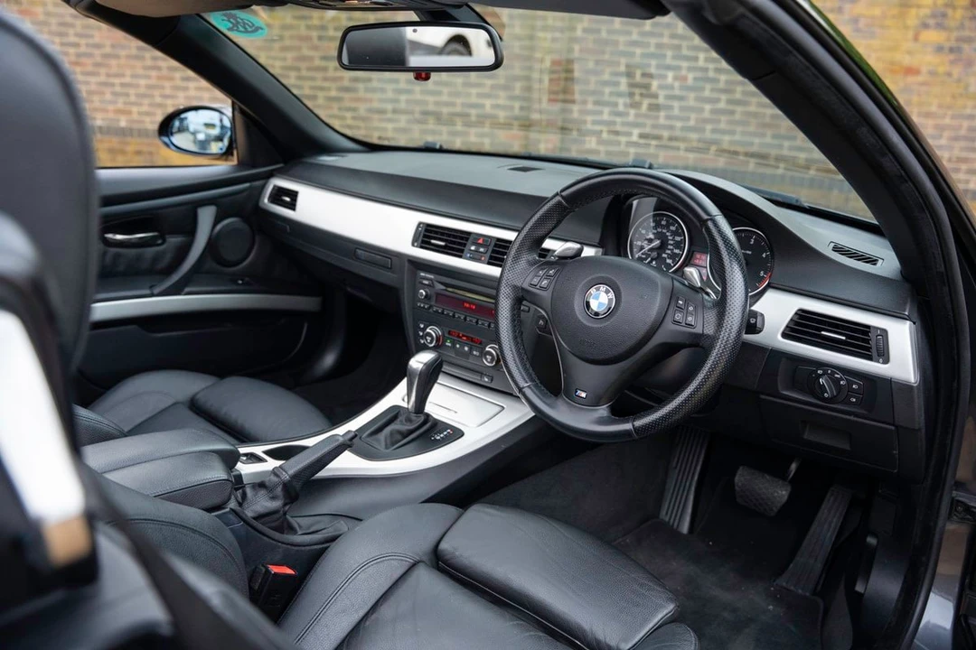 2008 BMW E93 3 Series Convertible - Image 15 of 30