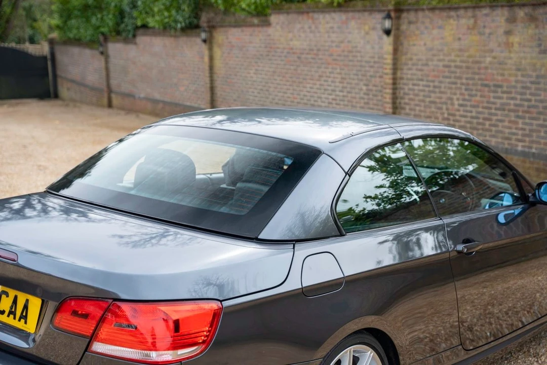 2008 BMW E93 3 Series Convertible - Image 11 of 30
