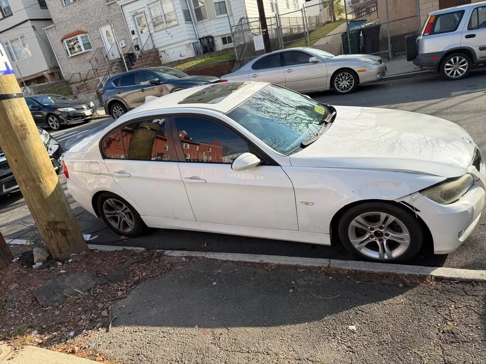 2008 BMW E90 3 Series Sedan - Image 6 of 8