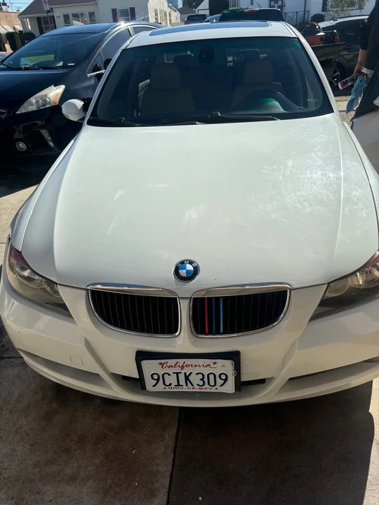 2008 BMW E90 3 Series Sedan - Image 2 of 6