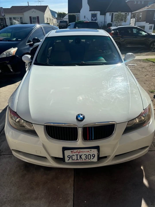 2008 BMW E90 3 Series Sedan - Image 3 of 6