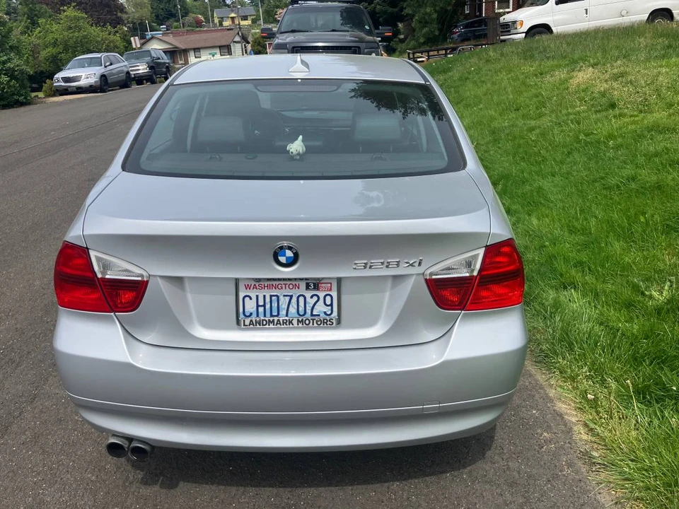 2008 BMW E90 3 Series Sedan - Image 3 of 8