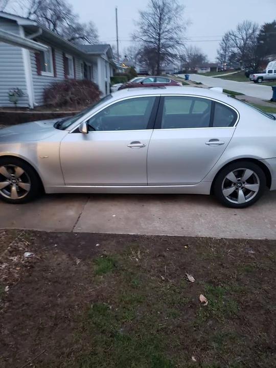 2008 BMW E90 3 Series Sedan - Image 3 of 4
