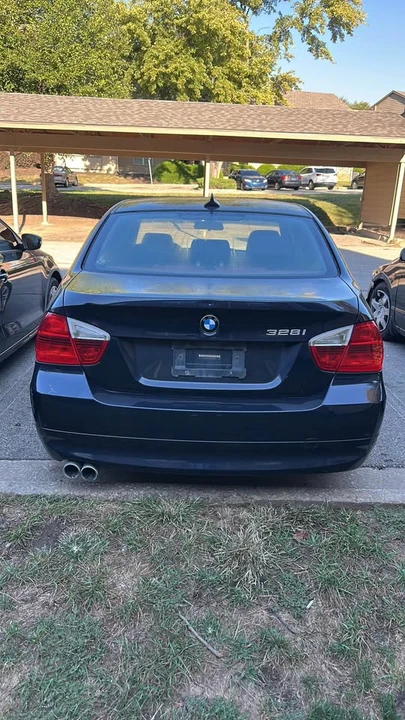2008 BMW E90 3 Series Sedan - Image 2 of 7