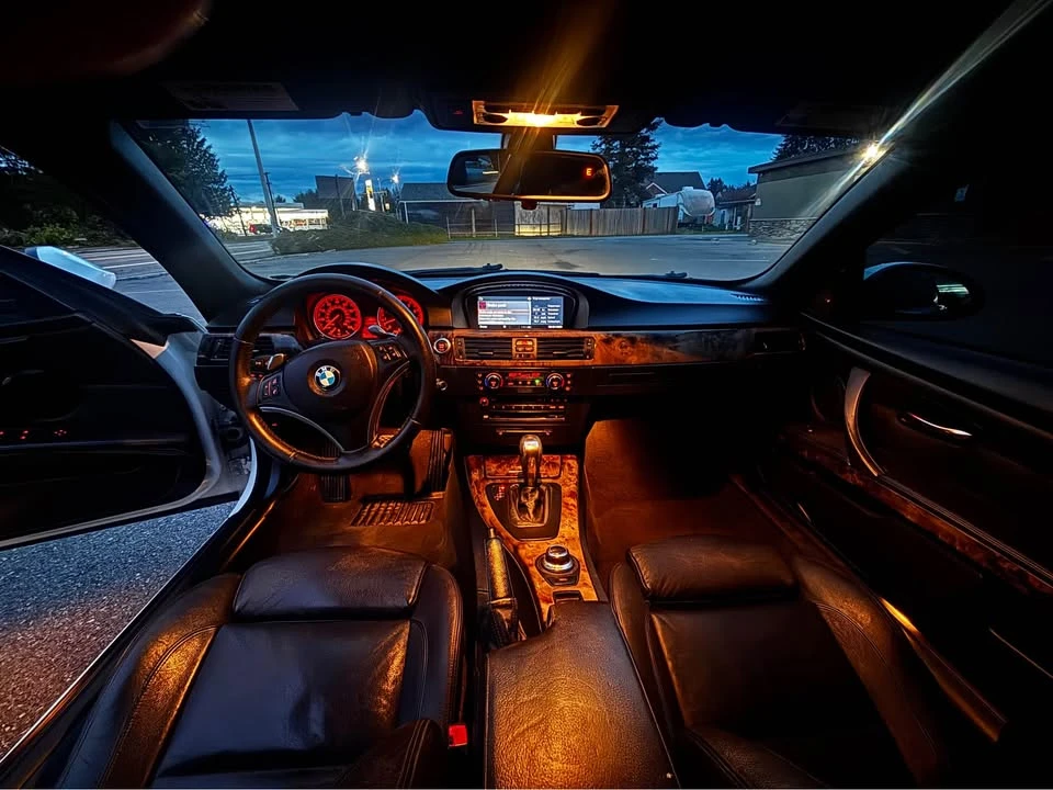 2008 BMW E90 3 Series Sedan - Image 8 of 9