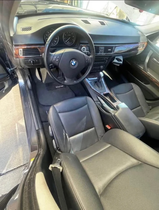 2008 BMW E90 3 Series Sedan - Image 2 of 4