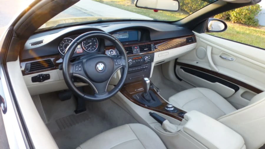 2008 BMW E93 3 Series Convertible - Image 4 of 5