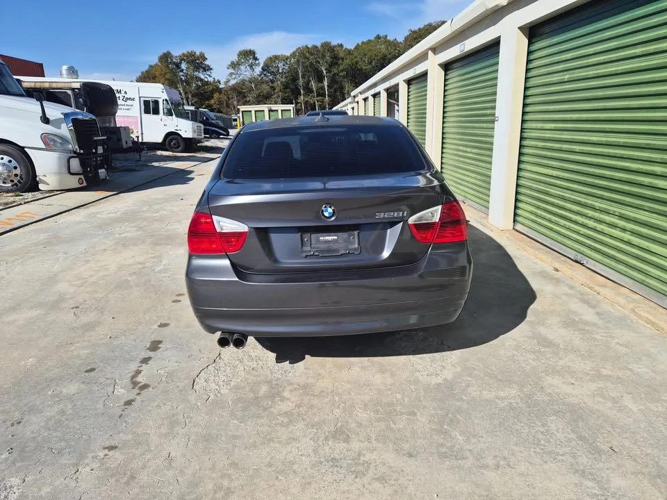 2008 BMW E90 3 Series Sedan - Image 5 of 18